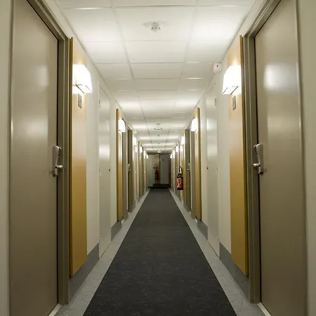 Nancy Hotel 2*