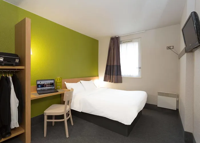 Отель Nancy Frouard